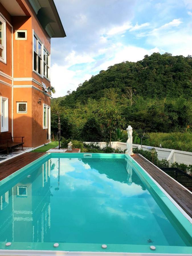 Villa Chateau De Luxi Khao Yai - ชาโตว์ เดอ ลูซี่ เขาใหญ่ Mu Si Exterior foto