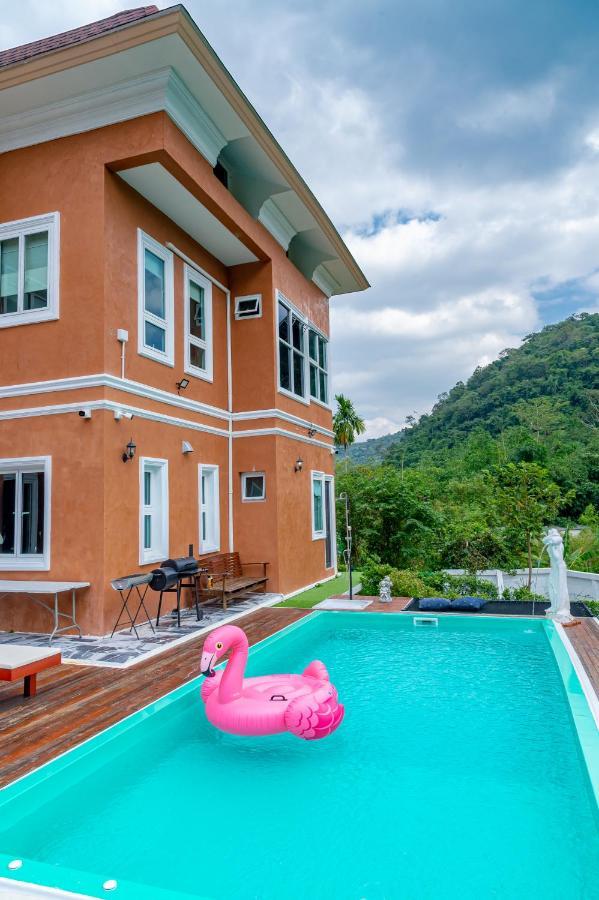 Villa Chateau De Luxi Khao Yai - ชาโตว์ เดอ ลูซี่ เขาใหญ่ Mu Si Exterior foto